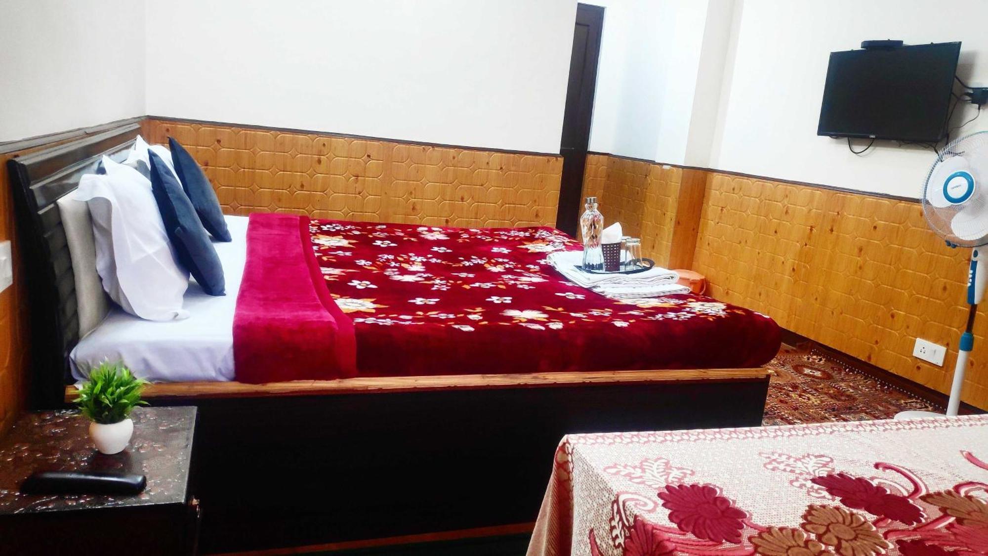 Hotel O New Shushant Regency Shimla Dış mekan fotoğraf